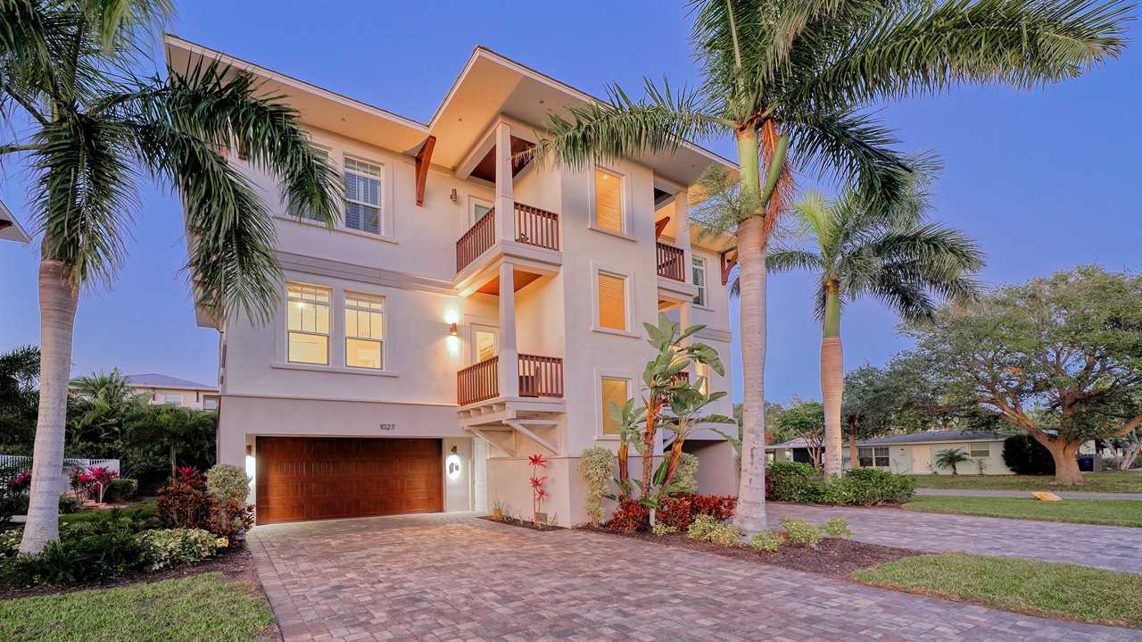 vacation rental condos
